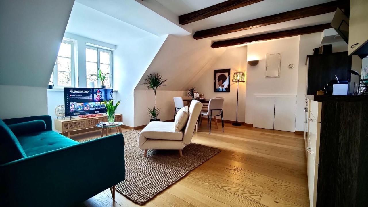 One Apartment'S⎢Neu+Zentral⎢Alberstplatz⎢Altbau コーブルク エクステリア 写真